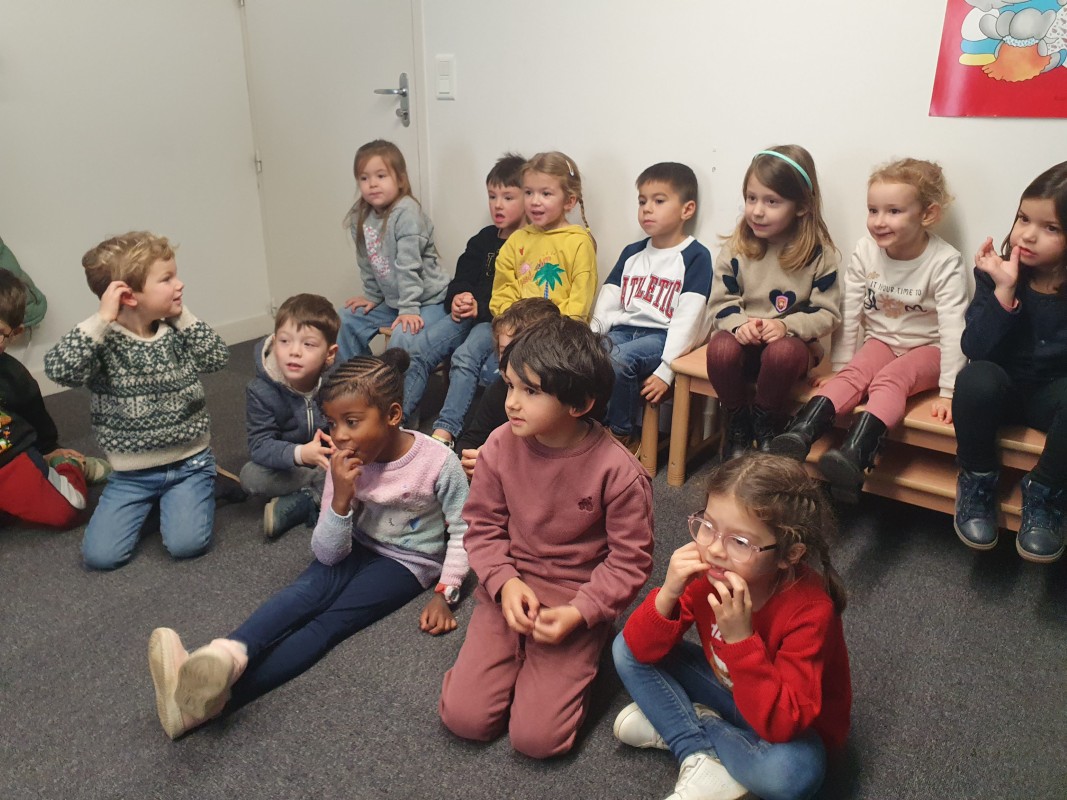 Sortie à la médiathèque : découverte de la littérature japonaise