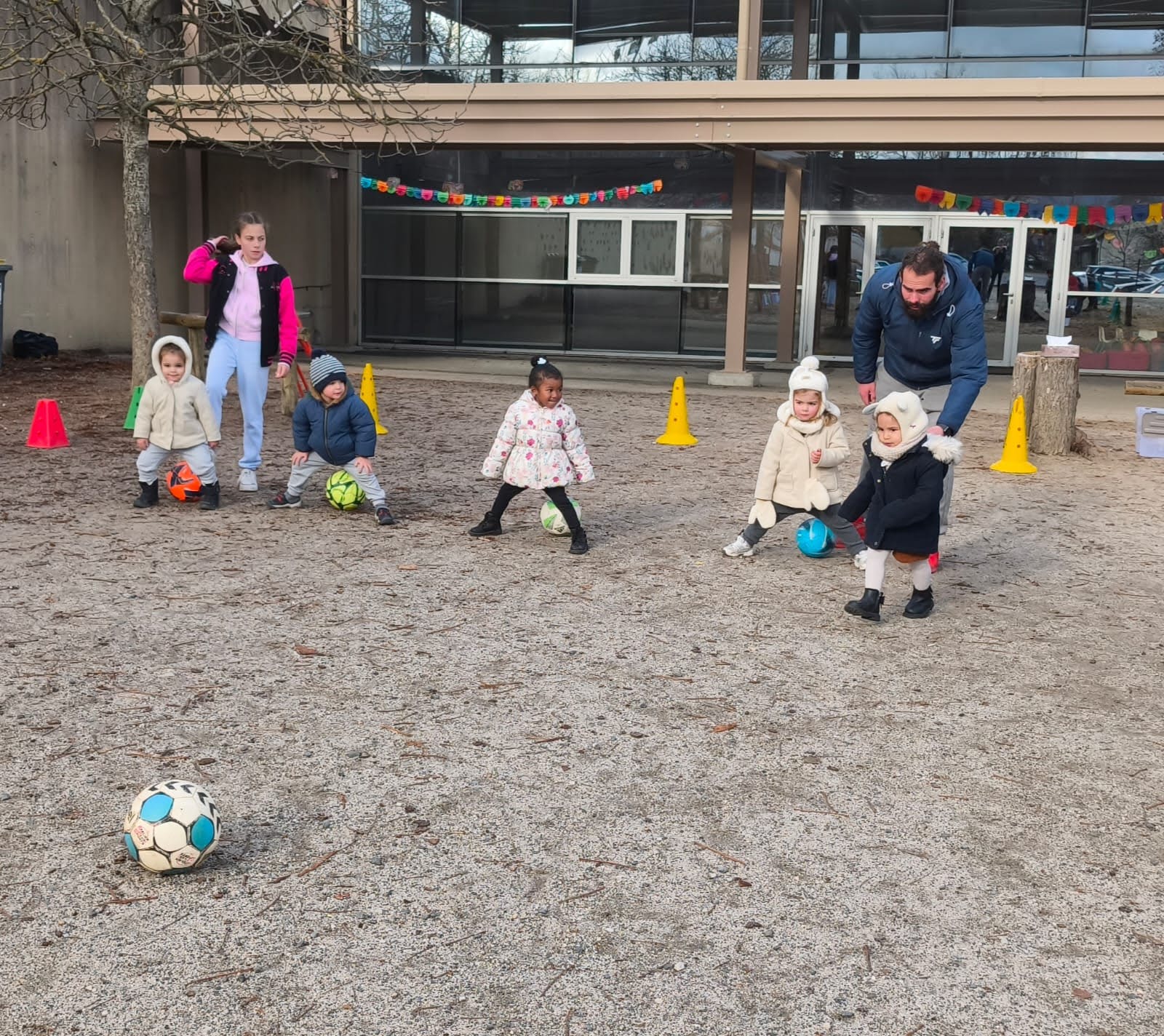 Initiation au football en PS période 2