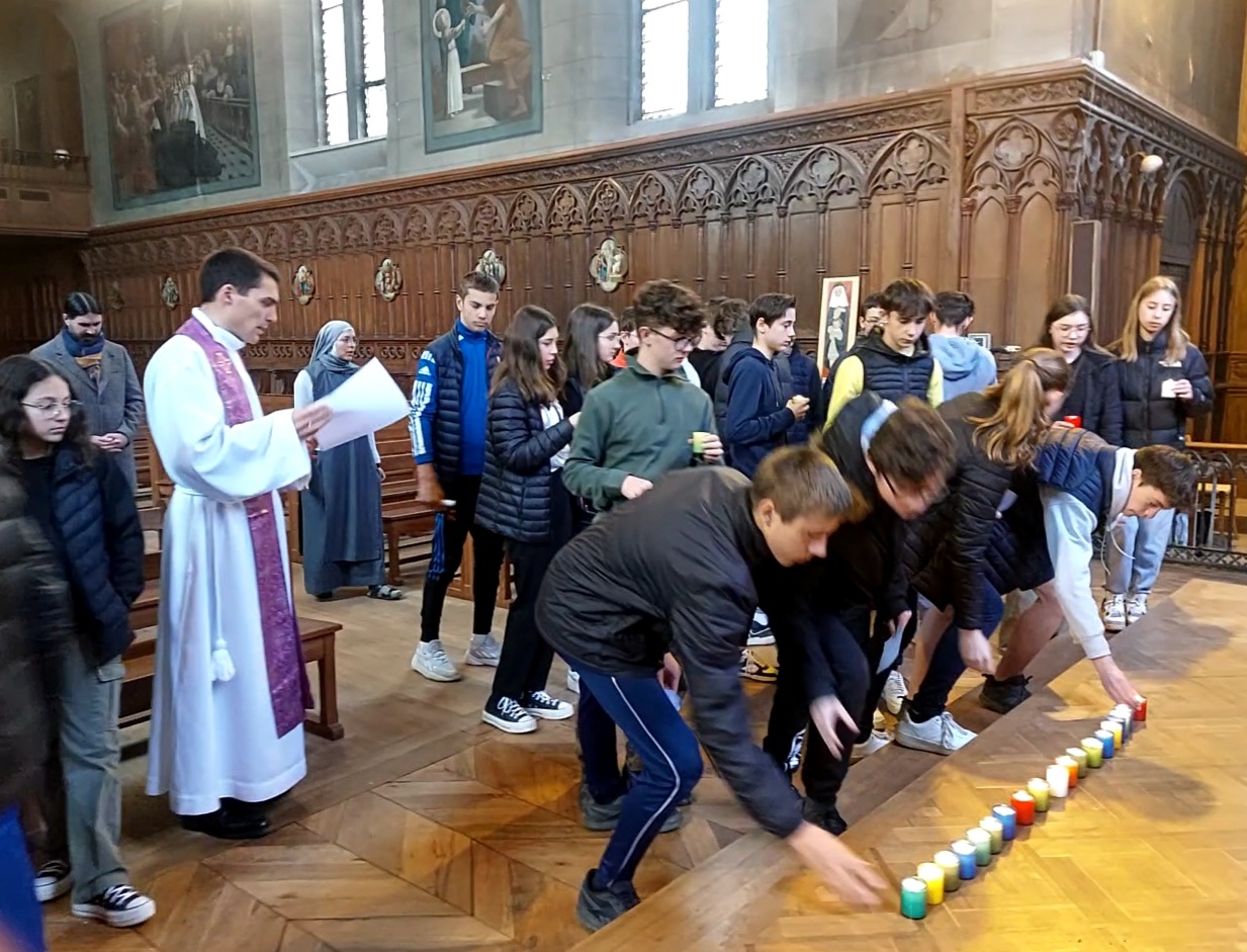 Célébration de Pâques au collège Saint-Louis 