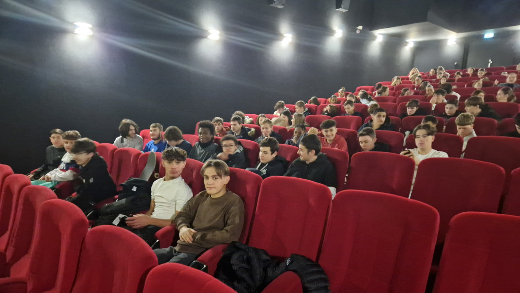 Les lycéens au Ciné Dyke
